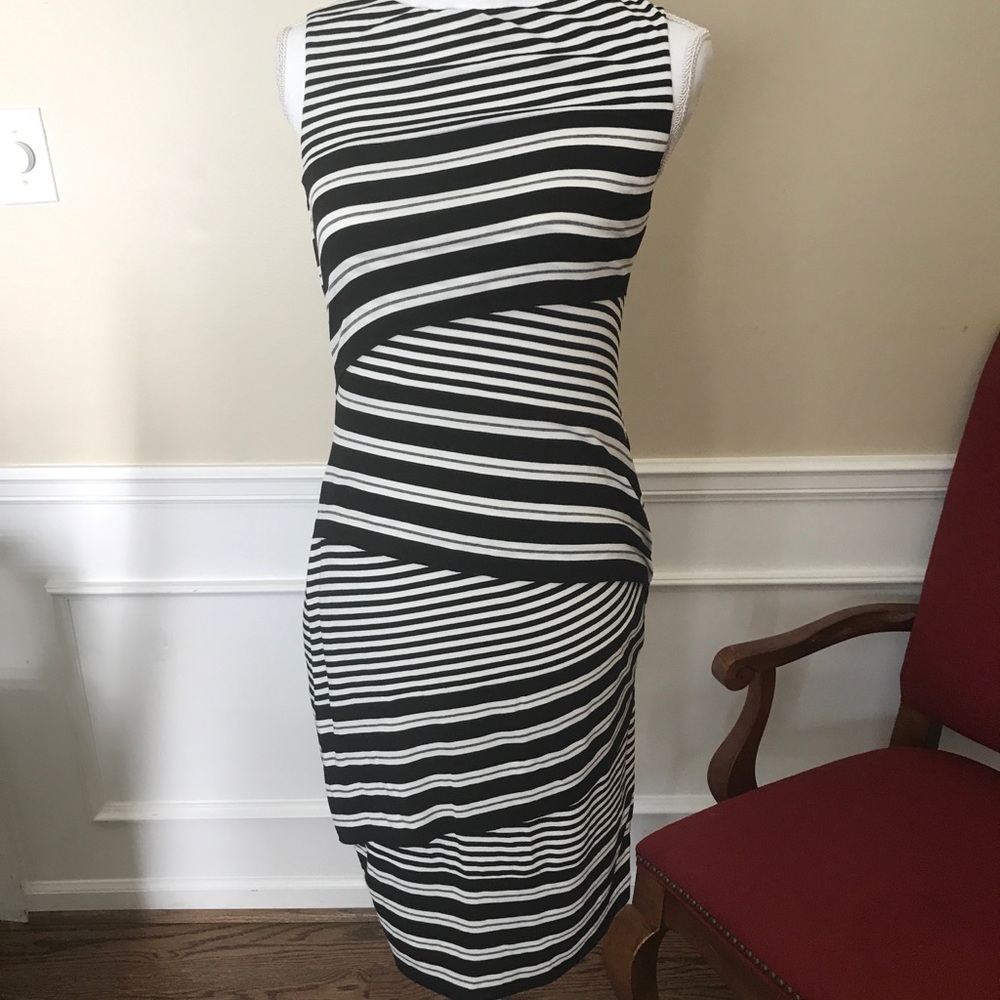 Bailey 44 black and white knit dress